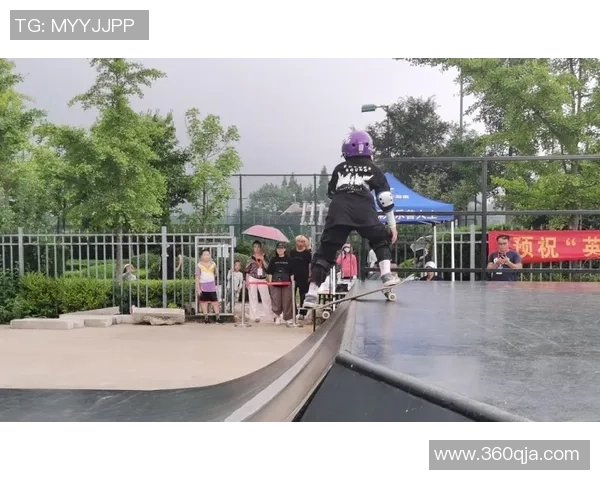 武汉滑板队的精神与文化探索:滑板运动在城市中的新生力量